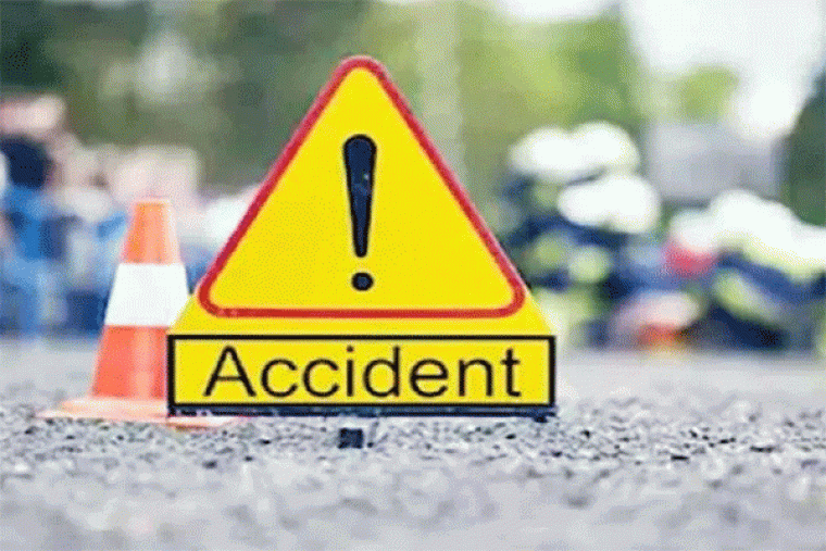 Yavatmal Accident: यवतमाल में हाईवे पर पुलिस वैन और ट्रक की जोरदार टक्कर, दो लोगों की मौत