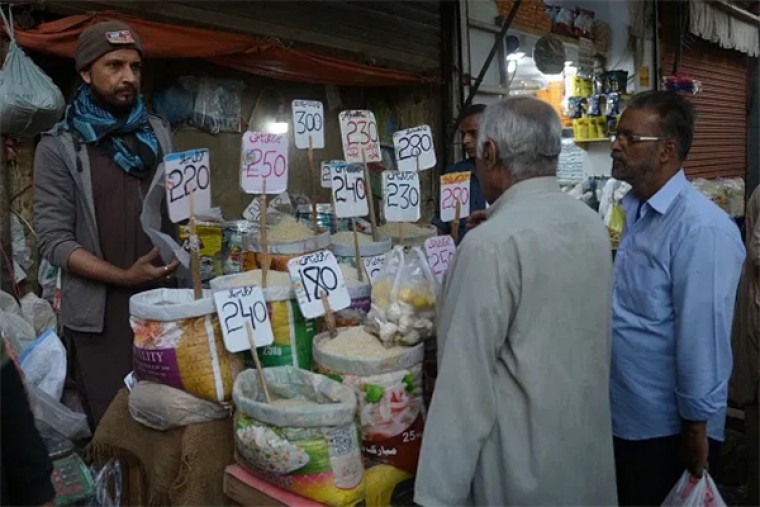 Pakistan Inflation Rate: पाकिस्तान में महंगाई दर ने तोड़ दिए सभी रिकॉर्ड, अब तो श्रीलंका भी हो गया पीछे