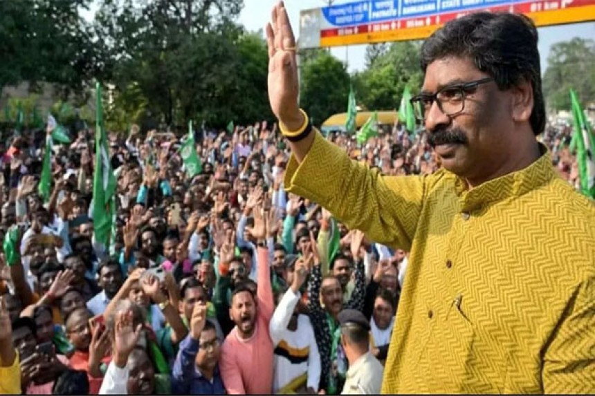 Political Activity: झारखंड में भी पांच राज्यों में होने वाले चुनाव को लेकर राजनीतिक सरगर्मी तेज, सभी ठोक रहे जीत के दावे!