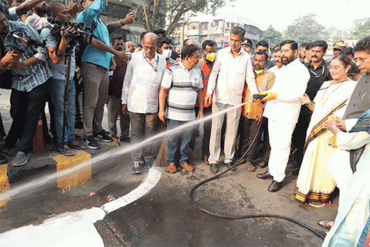 pollution free mumbai : स्वच्छ, सुंदर, प्रदूषण मुक्त मुंबई के लिए मुख्यमंत्री सड़कों पर उतरे